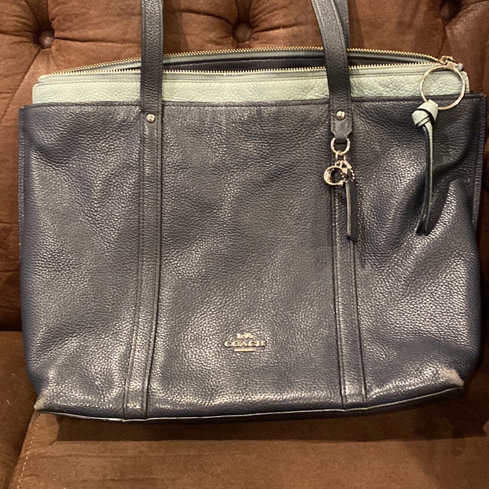 Coach May Tote SV/Midnight preloved (style 1573)